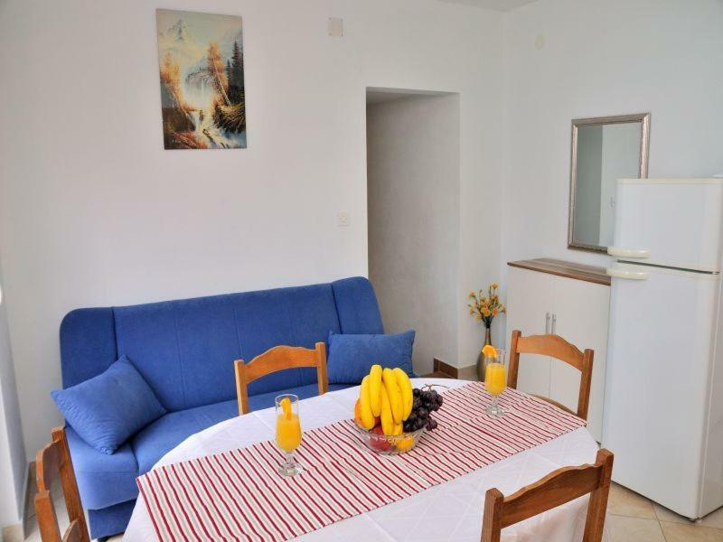 Apartments Mira Rogoznica  Eksteriør bilde