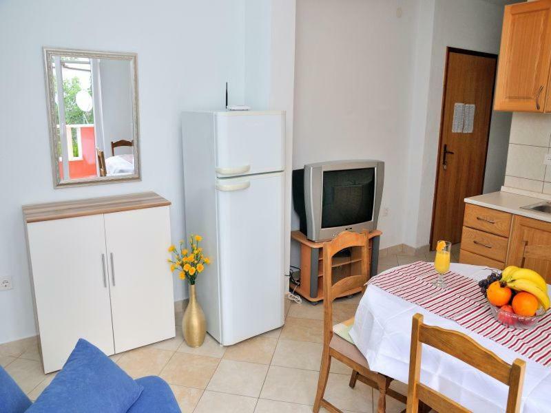 Apartments Mira Rogoznica  Eksteriør bilde